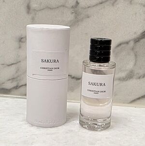🌸🌸 Christian Dior Sakura Miniature